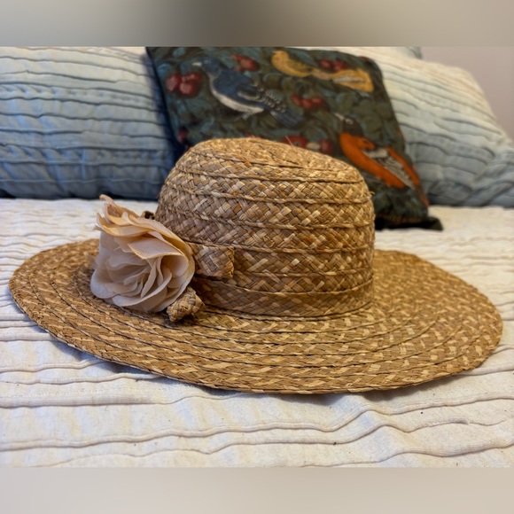Scala Straw Sun Hat with Beige Flower Accent - Picture 3 of 5